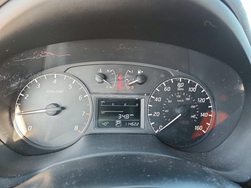 Photo 9 from auction – 2015 NISSAN SENTRA S with VIN 3N1AB7AP4FY225333