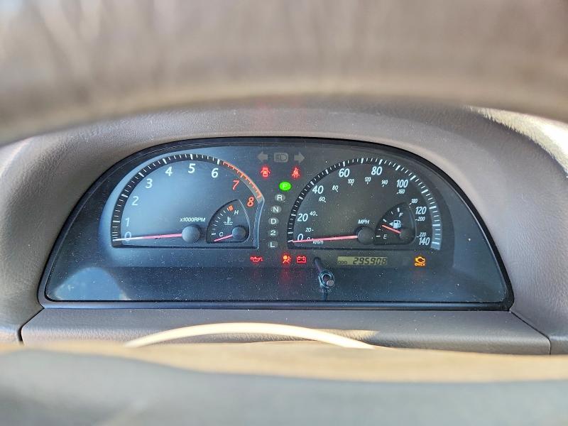 Photo 9 from auction – 2003 TOYOTA CAMRY LE with VIN 4T1BE32K73U204653