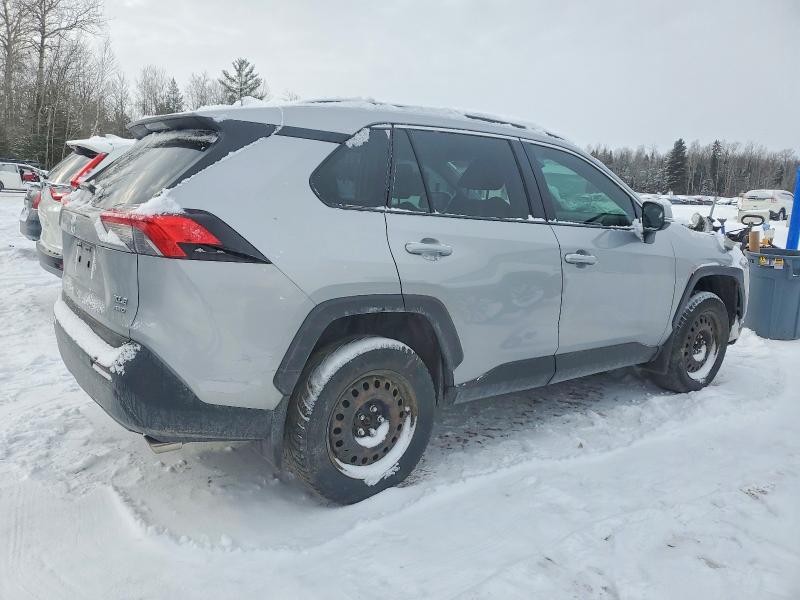 Photo 3 from auction – 2024 TOYOTA RAV4 XLE with VIN 2T3R1RFV8RW458616