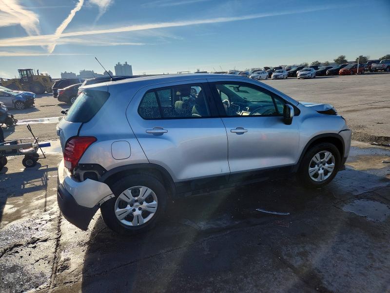 Photo 3 from auction – 2015 CHEVROLET TRAX LS with VIN KL7CJKSB5FB112033