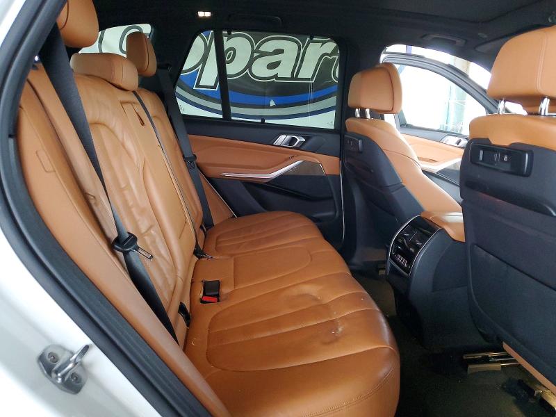 Photo 10 from auction – 2019 BMW X5 with VIN 5UXCR6C50KLK89300