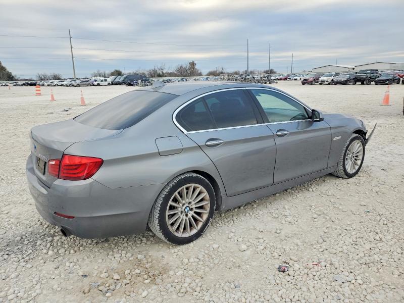 Photo 3 from auction – 2013 BMW 535 I with VIN WBAFR7C52DC824258