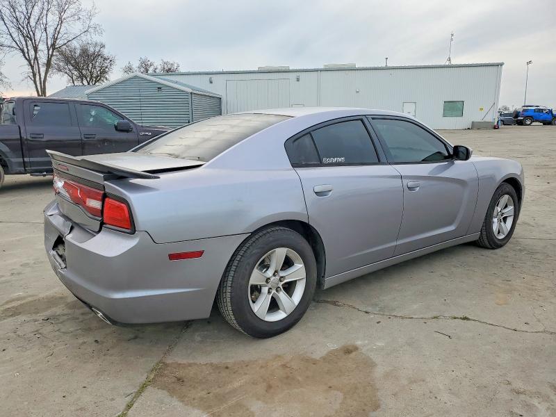 Photo 3 from auction – 2011 DODGE CHARGER with VIN 2B3CL3CG1BH550211