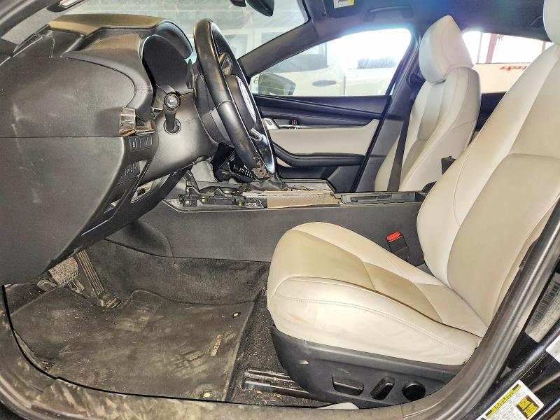 Foto 7 de la subasta – 2021 MAZDA 3 con VIN JM1BPBJY4M1403743