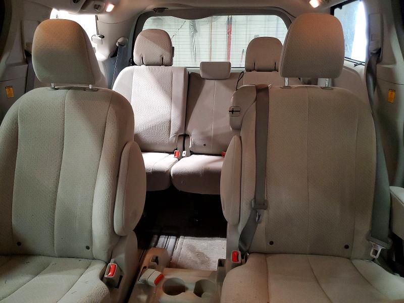 Photo 10 from auction – 2012 TOYOTA SIENNA LE with VIN 5TDKK3DC7CS196996