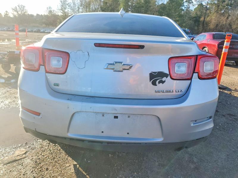 Photo 6 from auction – 2016 CHEVROLET MALIBU LIM with VIN 1G11E5SA7GF138546