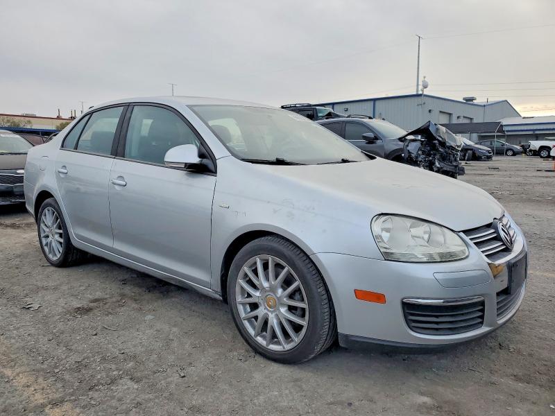 Photo 4 from auction – 2008 VOLKSWAGEN JETTA WOLF with VIN 3VWRJ71KX8M137904