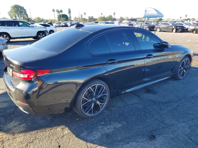 Photo 3 from auction – 2023 BMW 530E with VIN WBA13AG04PCM36153