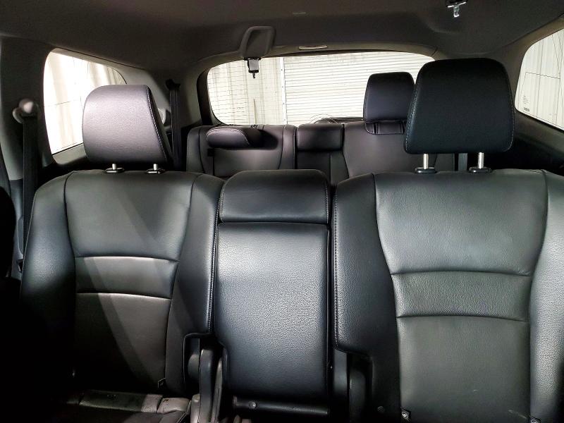 Photo 10 from auction – 2017 HONDA PILOT TOUR with VIN 5FNYF6H91HB076234