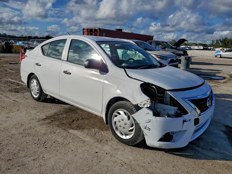 Photo 4 from auction – 2015 NISSAN VERSA S with VIN 3N1CN7AP1FL870518
