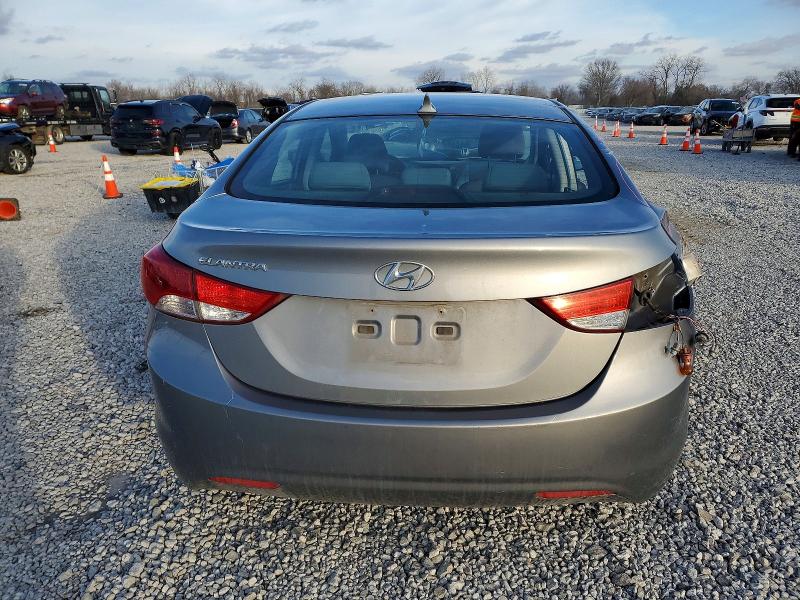 Photo 6 from auction – 2013 HYUNDAI ELANTRA with VIN KMHDH4AE2DU919147