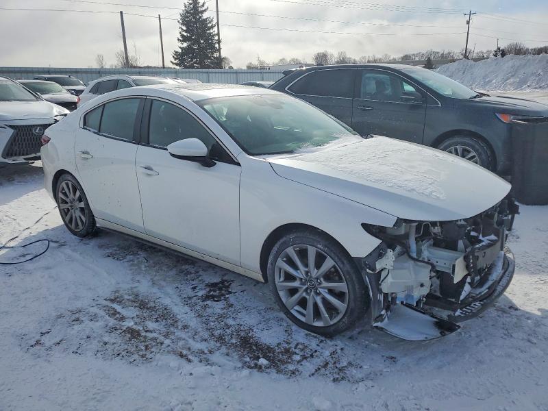 Photo 4 from auction – 2021 MAZDA 3 PREFERRE with VIN 3MZBPBCM9MM206190
