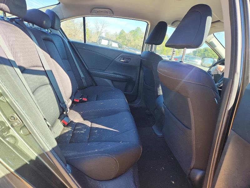 Photo 10 from auction – 2015 HONDA ACCORD with VIN 1HGCR2F51FA122422