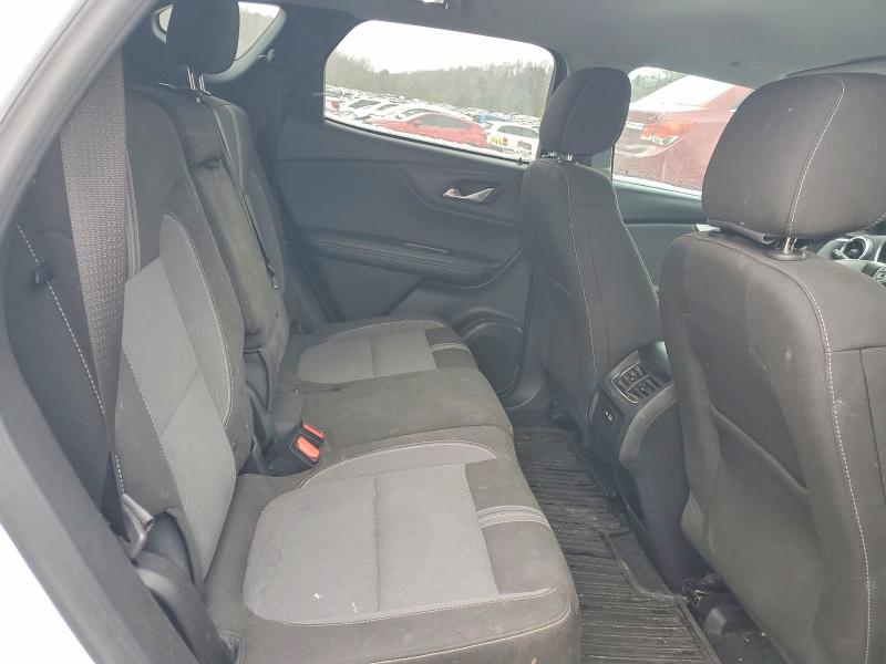 Photo 11 from auction – 2023 CHEVROLET BLAZER 2LT with VIN 3GNKBHR4XPS162784