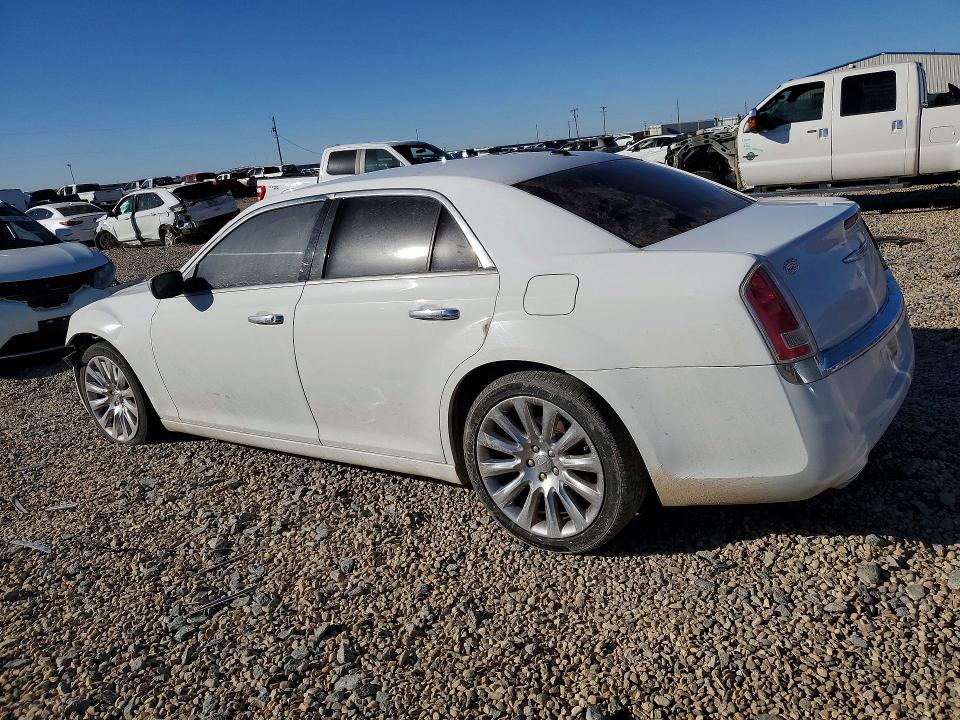Photo 2 from auction – 2014 CHRYSLER 300 with VIN 2C3CCAAG8EH356970