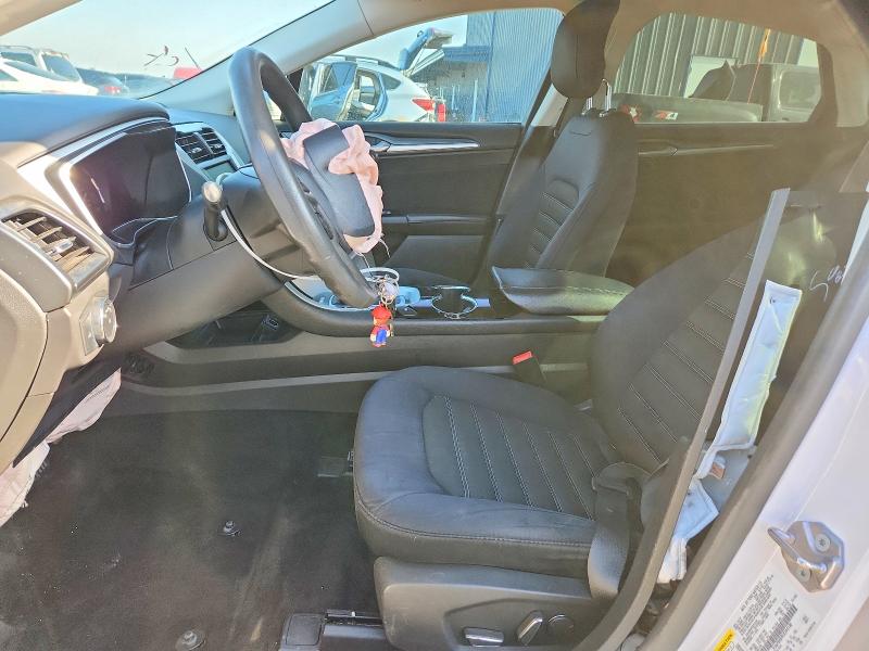 Photo 7 from auction – 2014 FORD FUSION SE with VIN 3FA6P0HD9ER344100