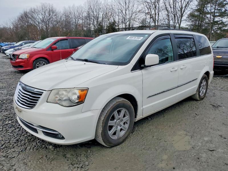 CHRYSLER TOWN AND C 2012 with VIN 2C4RC1BG2CR239977 - Photo from auction
