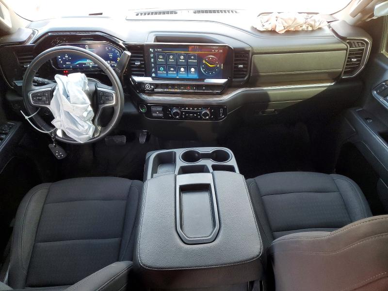 Photo 8 from auction – 2024 CHEVROLET SILVERADO with VIN 1GCUDDED9RZ156796