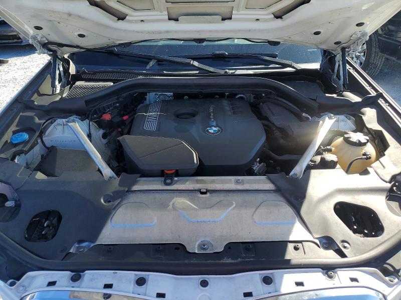 Photo 12 from auction – 2018 BMW X3 XDRIVE3 with VIN 5UXTR9C55JLC74777