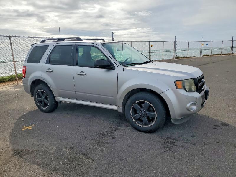 Photo 4 from auction – 2011 FORD ESCAPE XLT with VIN 1FMCU0D76BKA68637