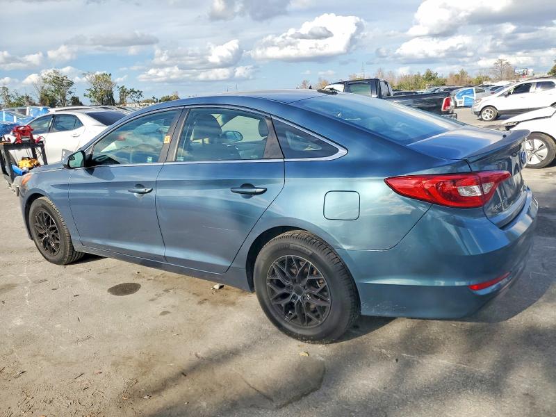 Photo 2 from auction – 2016 HYUNDAI SONATA SE with VIN 5NPE24AF0GH368816
