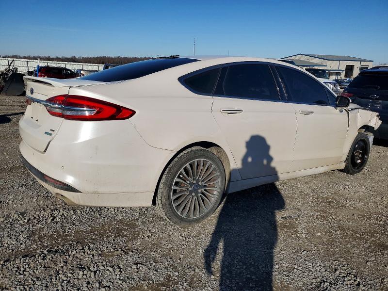 Zdjęcie 3 z aukcji – 2017 FORD FUSION z VIN 3FA6P0HD4HR154354