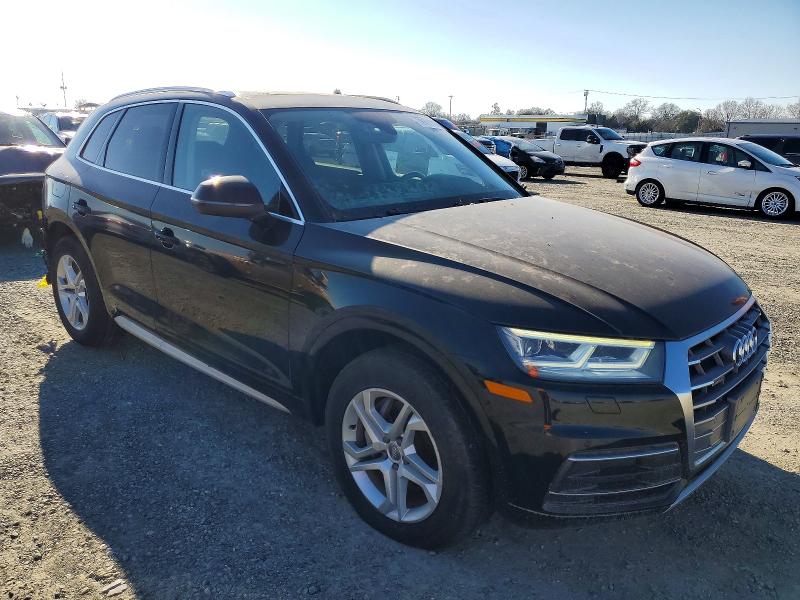 Photo 4 from auction – 2018 AUDI Q5 PREMIUM with VIN WA1BNAFYXJ2110292