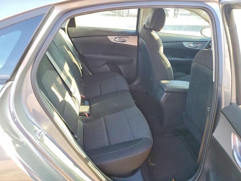Photo 10 from auction – 2023 KIA FORTE with VIN 3KPF24AD1PE686371