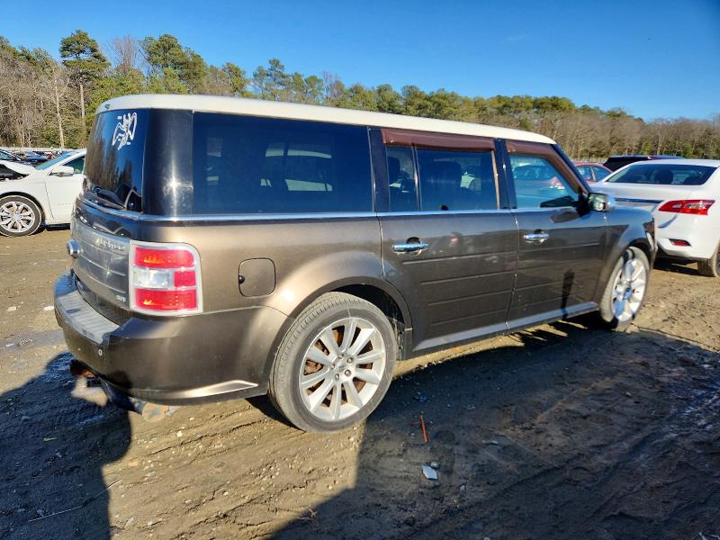 Photo 3 from auction – 2011 FORD FLEX LIMIT with VIN 2FMHK6DC9BBD24825