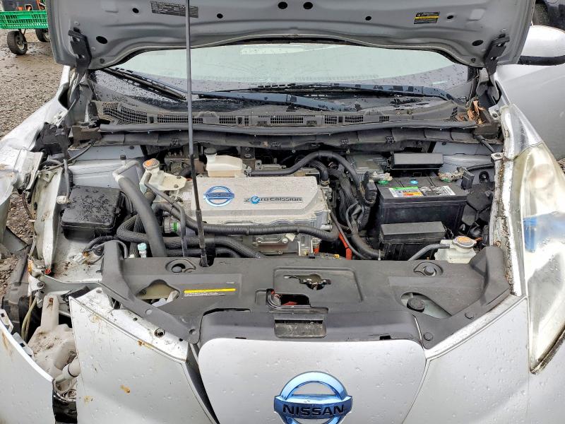 Photo 11 from auction – 2011 NISSAN LEAF SV with VIN JN1AZ0CP7BT007566