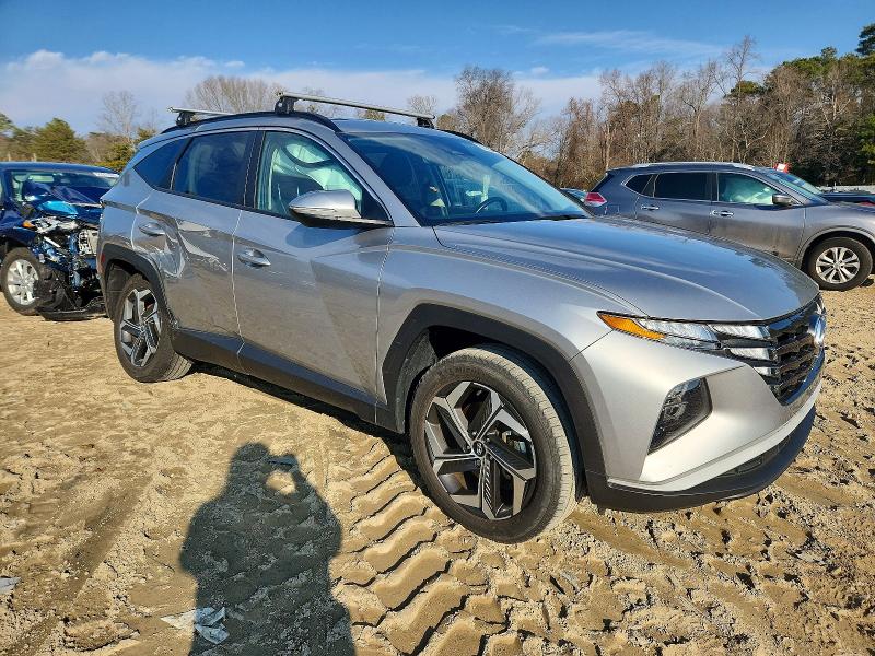 Photo 4 from auction – 2023 HYUNDAI TUCSON SEL with VIN 5NMJFCAE9PH178921