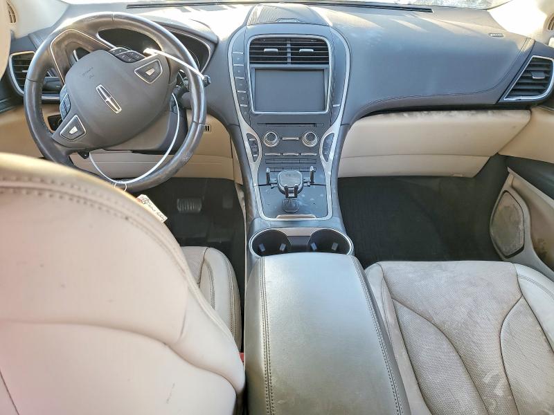 Photo 8 from auction – 2018 LINCOLN MKX RESERV with VIN 2LMPJ8LR5JBL36439