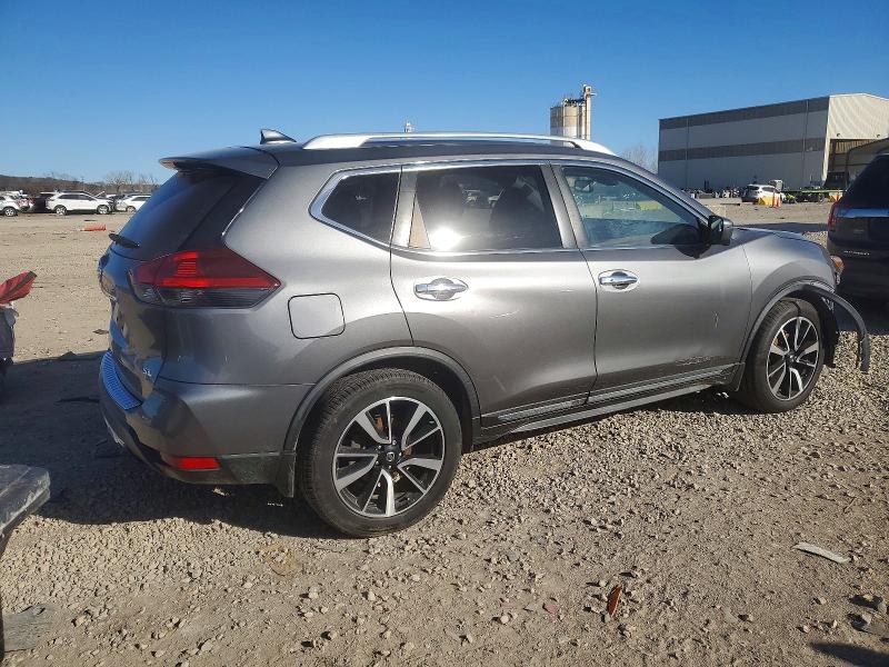 Photo 3 from auction – 2018 NISSAN ROGUE with VIN JN8AT2MTXJW469496