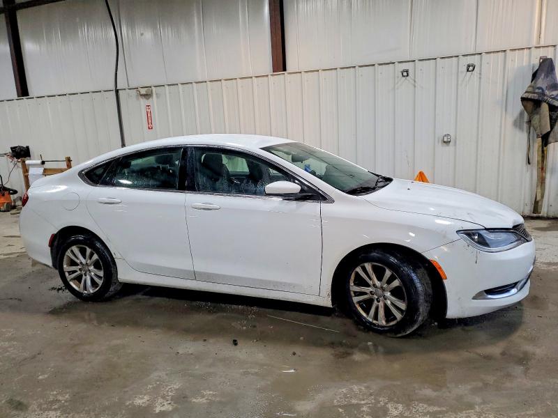 Photo 4 from auction – 2015 CHRYSLER 200 with VIN 1C3CCCABXFN576667