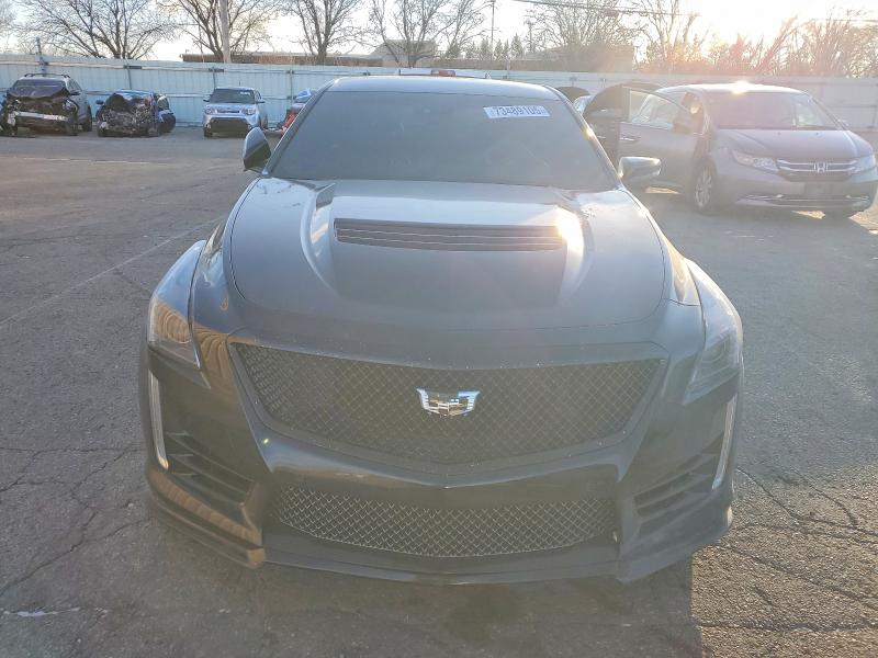 Photo 5 from auction – 2018 CADILLAC CTS-V with VIN 1G6A15S65J0105900
