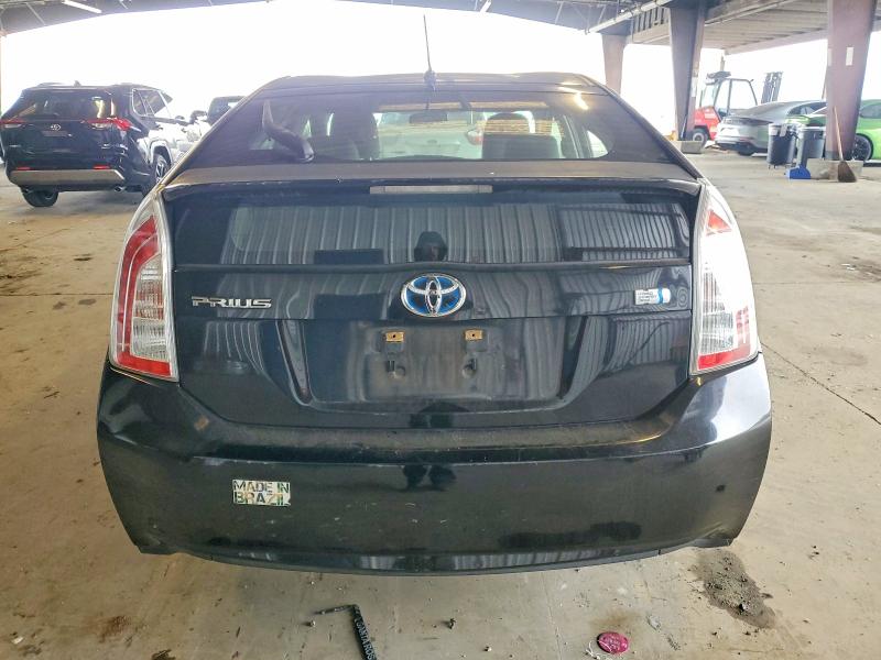 Photo 6 from auction – 2014 TOYOTA PRIUS with VIN JTDKN3DUXE1774508