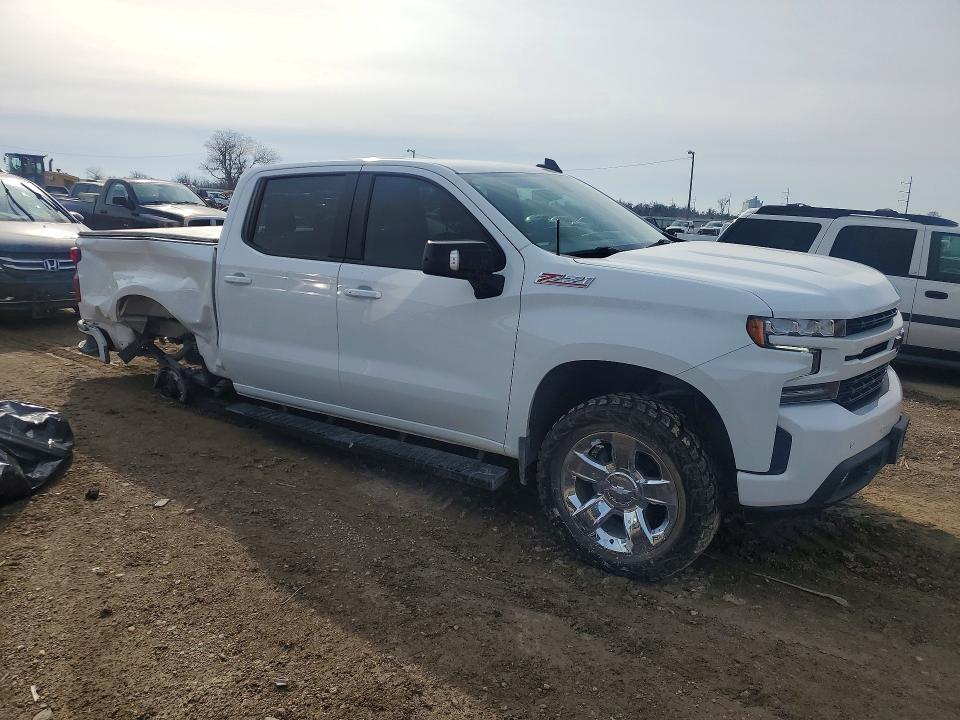 Photo 4 from auction – 2022 CHEVROLET SILVERADO LTD with VIN 1GCUYEED2NZ224070