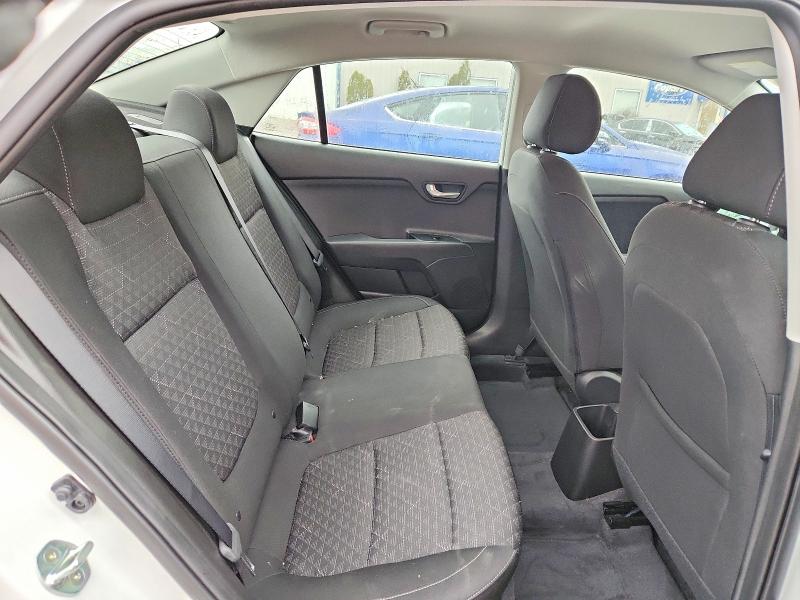 Photo 10 from auction – 2022 KIA RIO with VIN 3KPA24AD2NE501901