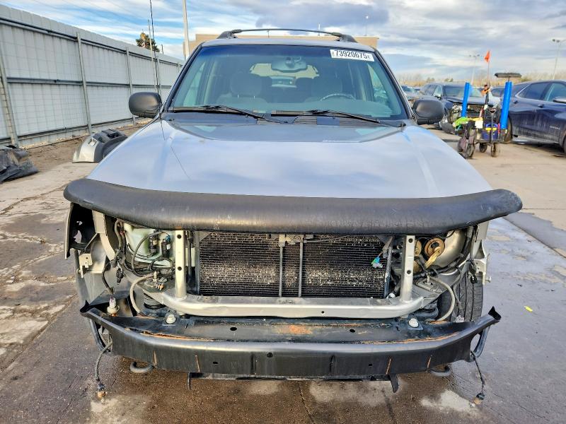 Photo 5 from auction – 2002 CHEVROLET TRAILBLAZE with VIN 1GNET16S726109428