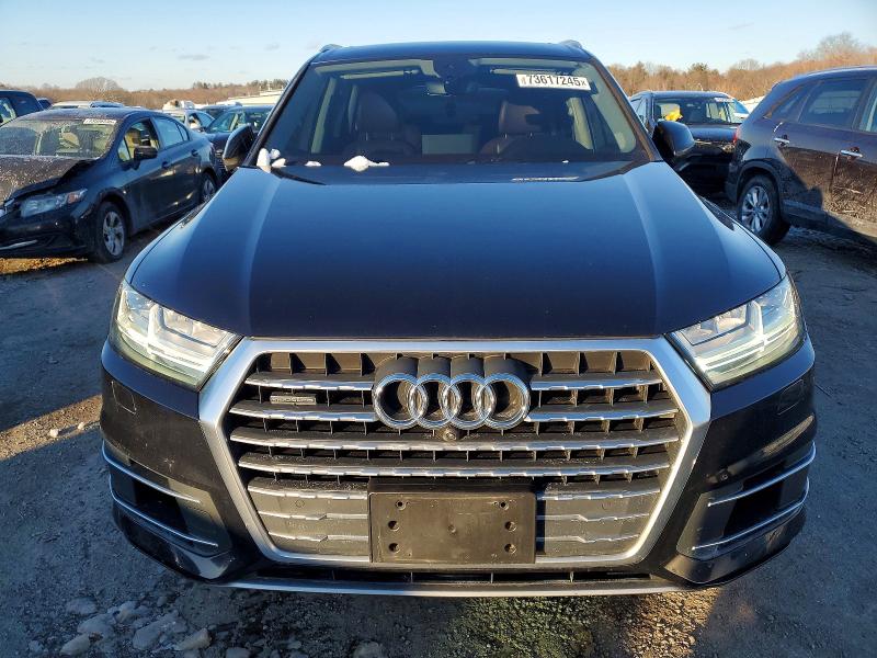 Photo 5 from auction – 2019 AUDI Q7 PREMIUM with VIN WA1LAAF78KD012715