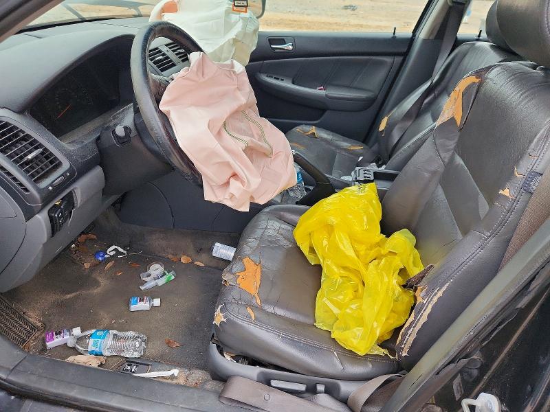 Photo 7 from auction – 2005 HONDA ACCORD with VIN 1HGCM66535A017000