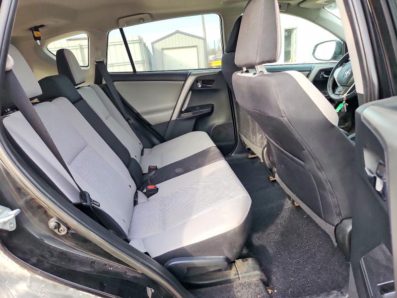 Photo 11 from auction – 2018 TOYOTA RAV4 ADVEN with VIN 2T3RFREV8JW742593
