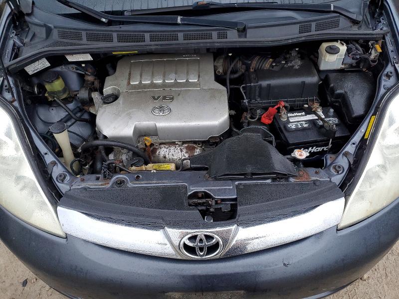 Photo 12 from auction – 2009 TOYOTA SIENNA with VIN 5TDBK22C19S022380