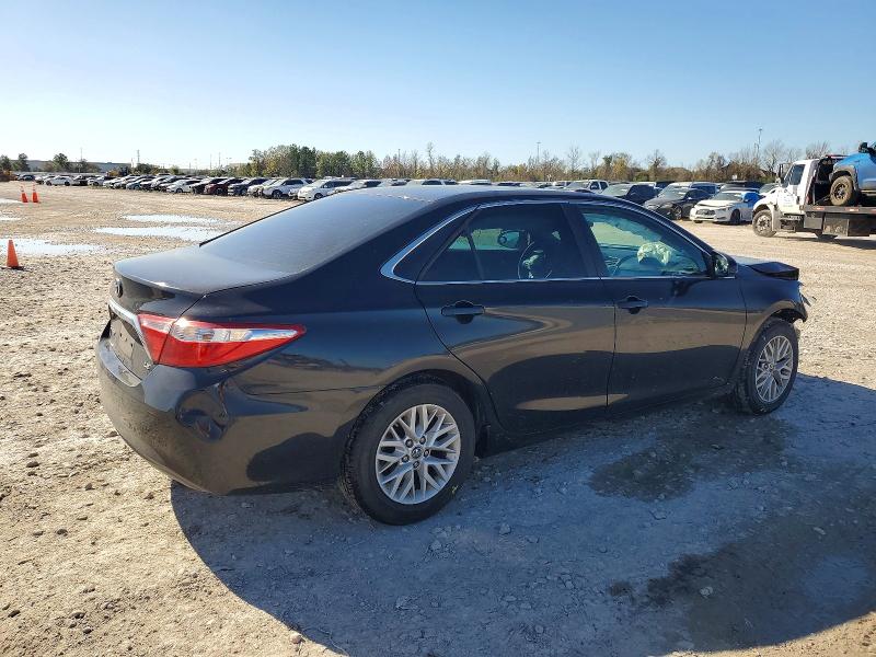 Zdjęcie 3 z aukcji – 2016 TOYOTA CAMRY z VIN 4T4BF1FK0GR524789