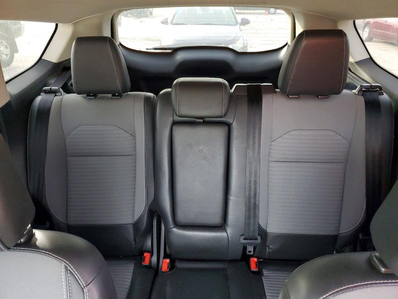 Photo 9 from auction – 2019 FORD ESCAPE SE with VIN 1FMCU0GD2KUA18338