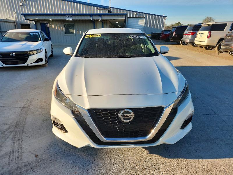 Photo 5 from auction – 2022 NISSAN ALTIMA S with VIN 1N4BL4BV0NN368839