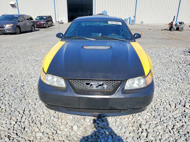 Photo 5 from auction – 2002 FORD MUSTANG with VIN 1FAFP40412F119598
