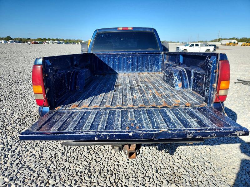 Photo 10 from auction – 2002 CHEVROLET SILVERADO with VIN 1GCHK24U72E264036