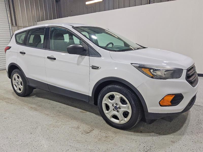 Photo 4 from auction – 2019 FORD ESCAPE S with VIN 1FMCU0F71KUA90045