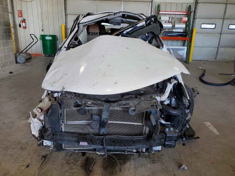 Photo 5 from auction – 2018 TOYOTA RAV4 HV with VIN JTMRJREV0JD219189